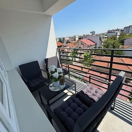 Apartment Metro Luxe *