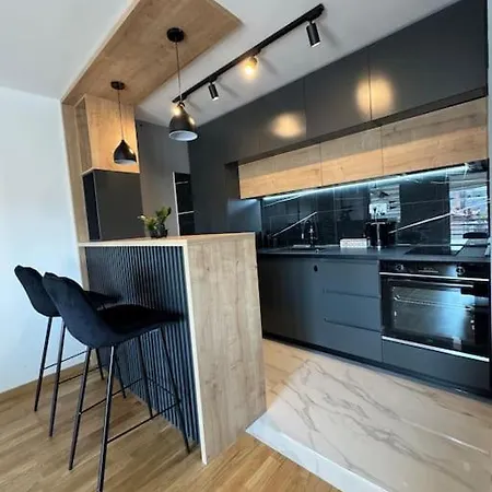 Metro Luxe *