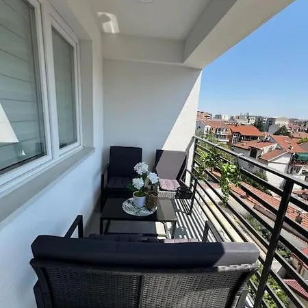 Apartment Metro Luxe *
